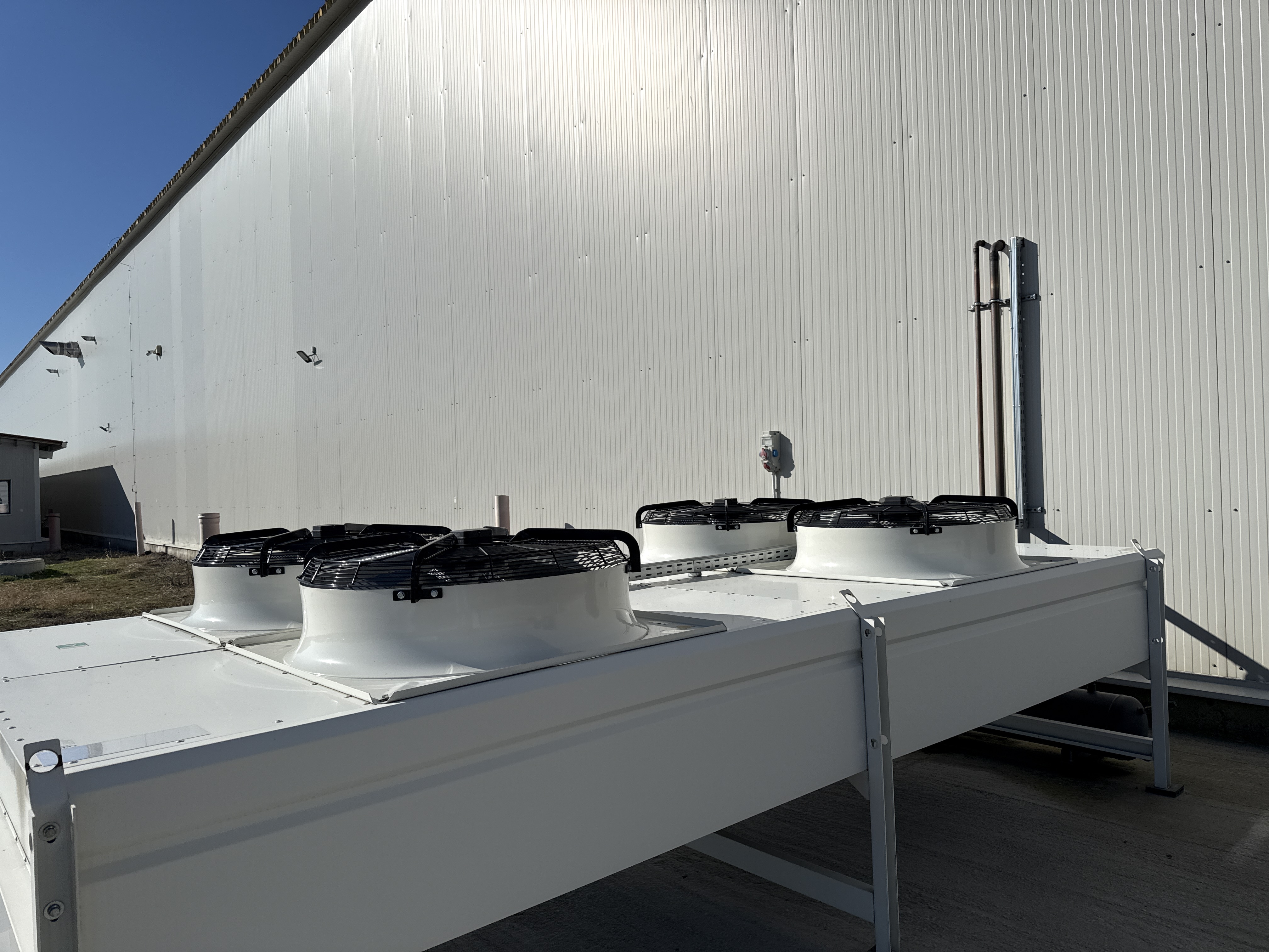 Condensator centrală frig